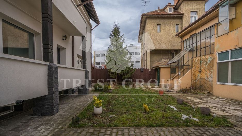 Casa individuala - Ultracentral | Dealul Cetatii | Renovata Integral - Poză 31
