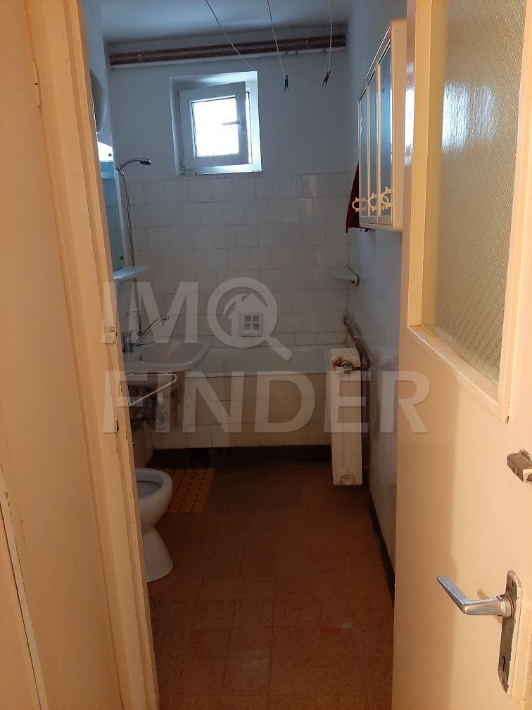 3 camere Gheorgheni  strada Liviu Rebreanu - Poză 4
