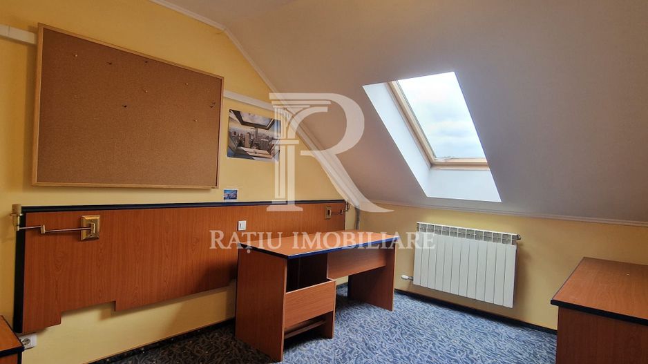 Spațiu comercial | Ideal pentru companii | Zonă centrală | Oradea - Poză 14