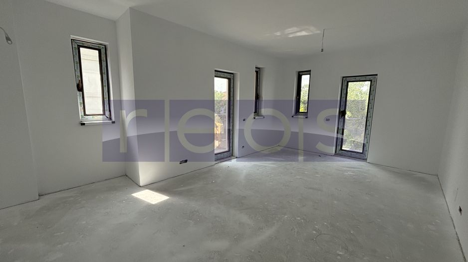 APARTAMENT 3 CAMERE | BLOC NOU | 18MP BALCON - Poză 9