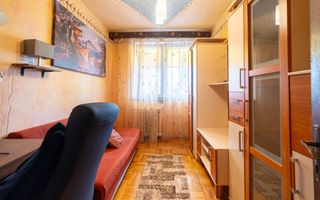 Apartament 4 camere decomandat - bvd. Revolutiei - COMISION 0 - Poză 3
