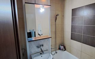 Apartament cu 2 camere decomandate, mobilat complet – Zona Baza 3, etaj 3/4 - Poză 6