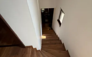 Casa CONSOLIDATA - SITUATA PE COLT - cu o curte libera generoasa - Poză 20