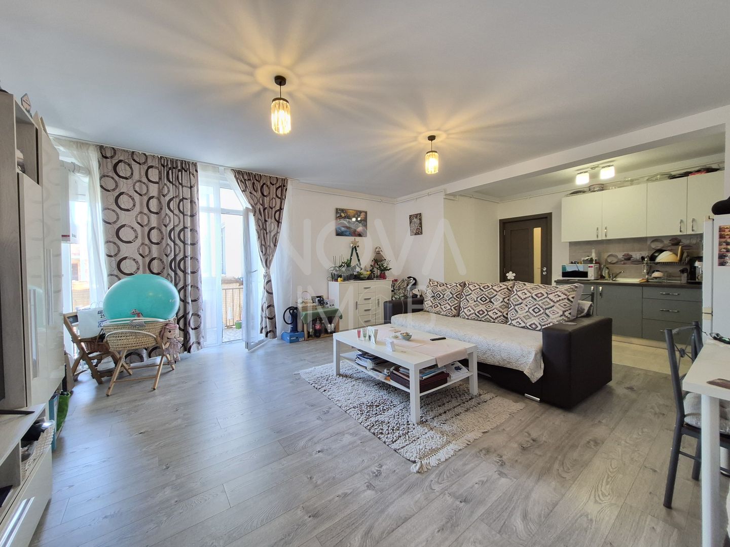 Apartament modern, 2 camere - COMISION 0 - Cartierul Arhitectilor | - Poză 1