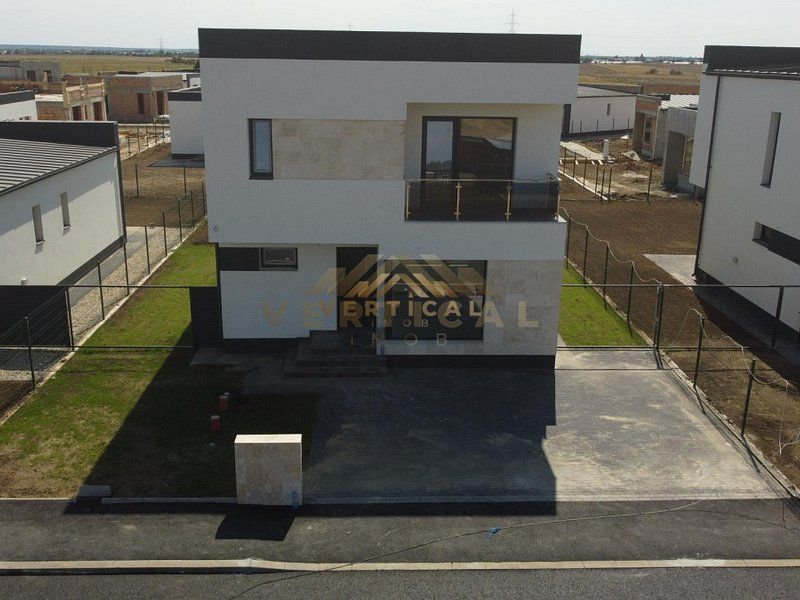 Casa 4 camere, cartier nou, Berceni - Vidra - Poză 1