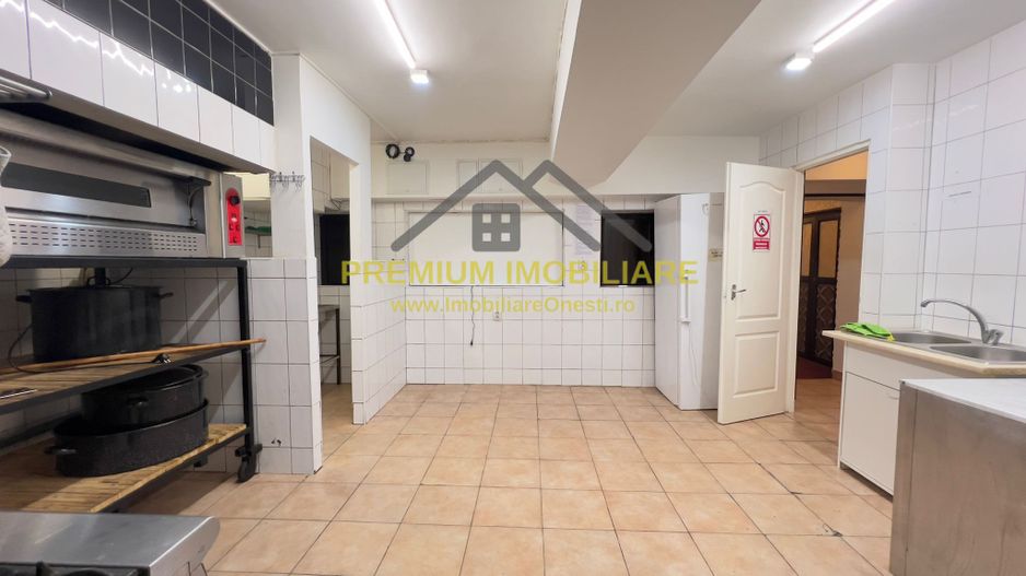 Restaurant - Cafenea De  Vanzare In Onesti - Zona centrala - Poză 8