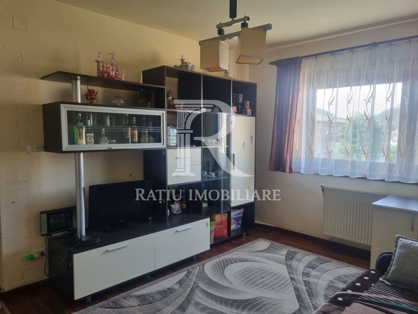 Apartament cu 2 camere de vanzare | Zona Gojdu | Deva | Hunedoara - Poză 1