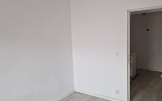 Apartament cu 3 camere și garaj în Baciu, zona Regal. - Poză 6