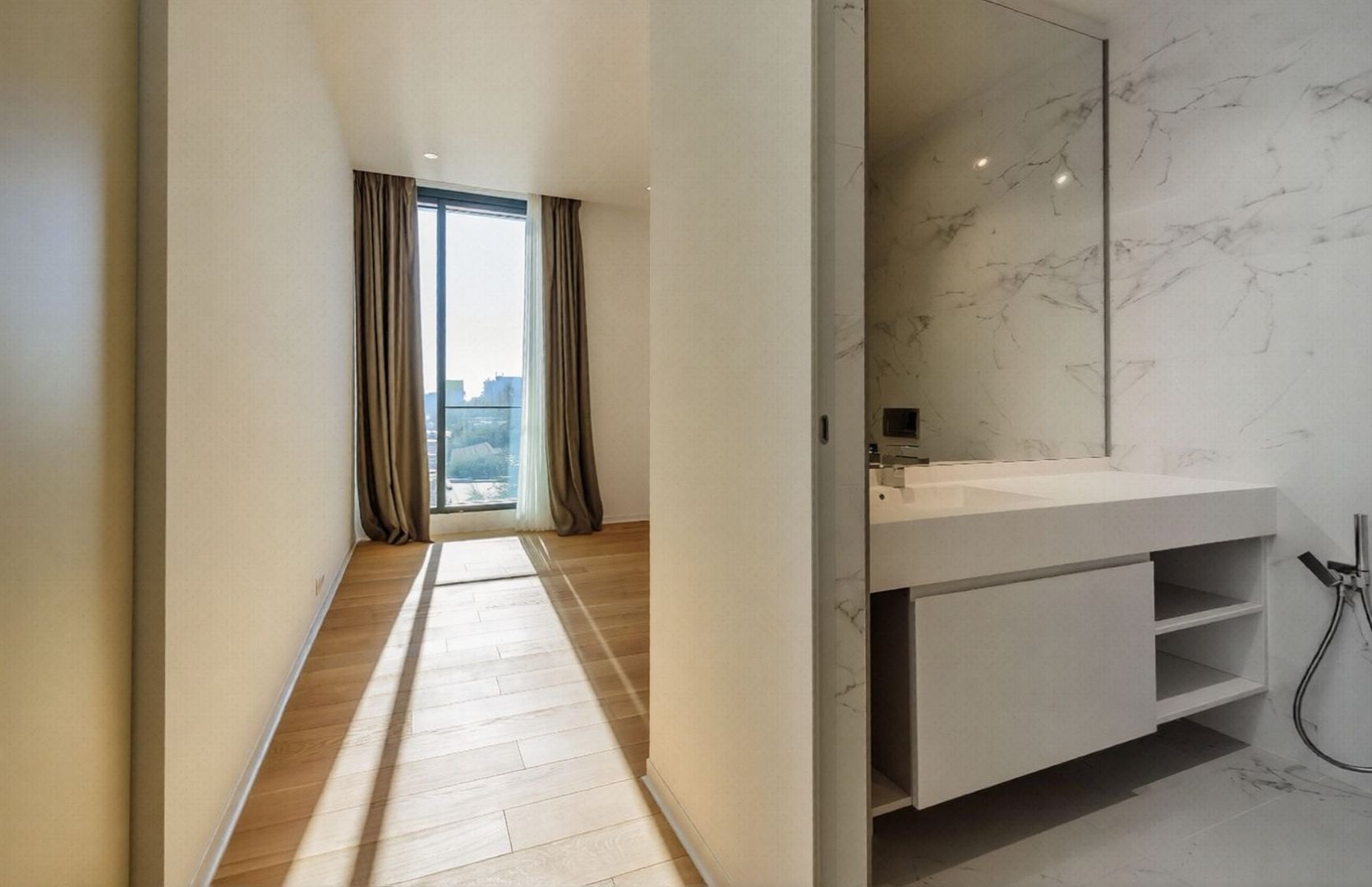 Apartament premium cu 4 camere în One Mamaia Nord | Sea View - Poză 25