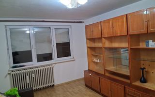 Apartament 3 camere Spatios - Poză 4