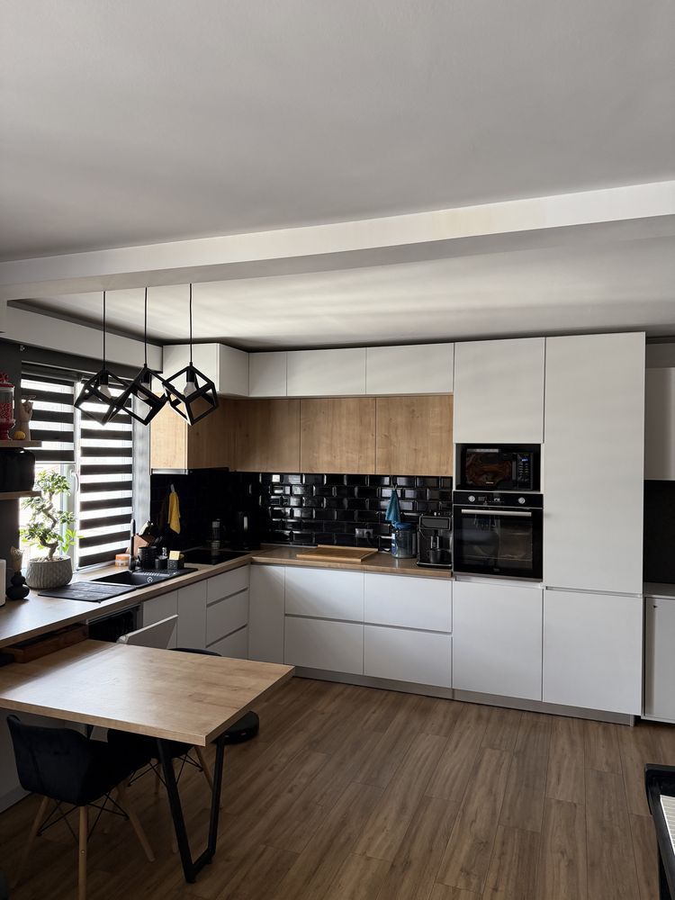 Apartament 2 camere, balcon, 2 parcari, BMW - Poză 2