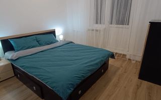 Apartament renovat 3 camere 66 mp utili 2 balcoane 2 bai zona Turnisor - Poză 4