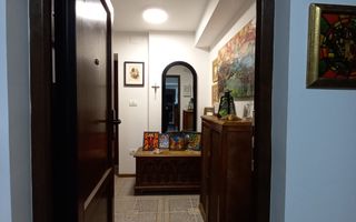 Apartament central la demisol înalt - Poză 8