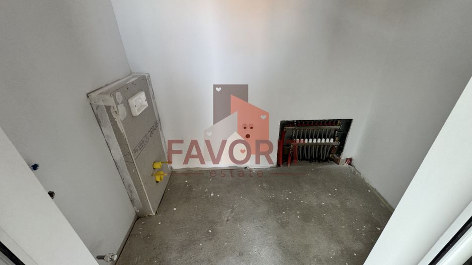 Casa Individuala in Mosnita. La asfalt. Cu Carport - Poză 16