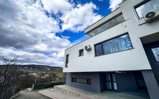 Vila | Zona Iris | Ultrafinisata | 120 mp + 350 mp Teren + 70 mp Teras - Poză 17