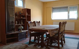 Vilă P+E de vânzare în Valea lui Mihai – 233 mp, teren 733 mp - Poză 12