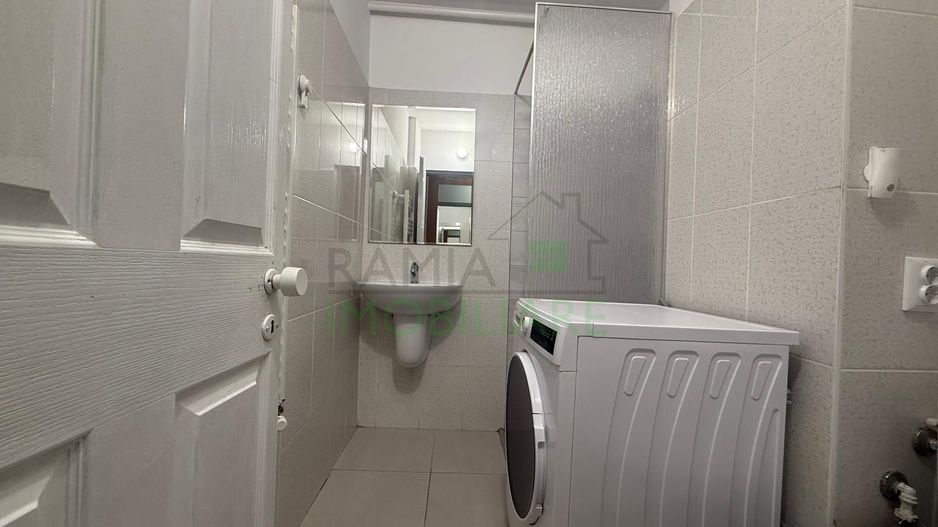 Garsonieră Astra – parter înalt, poziționată pe mijloc, cu beci și baie renovată - Poză 7