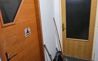 Apartament cu 4 camere de vânzare în Costin Georgian, Bucuresti - Poză 18
