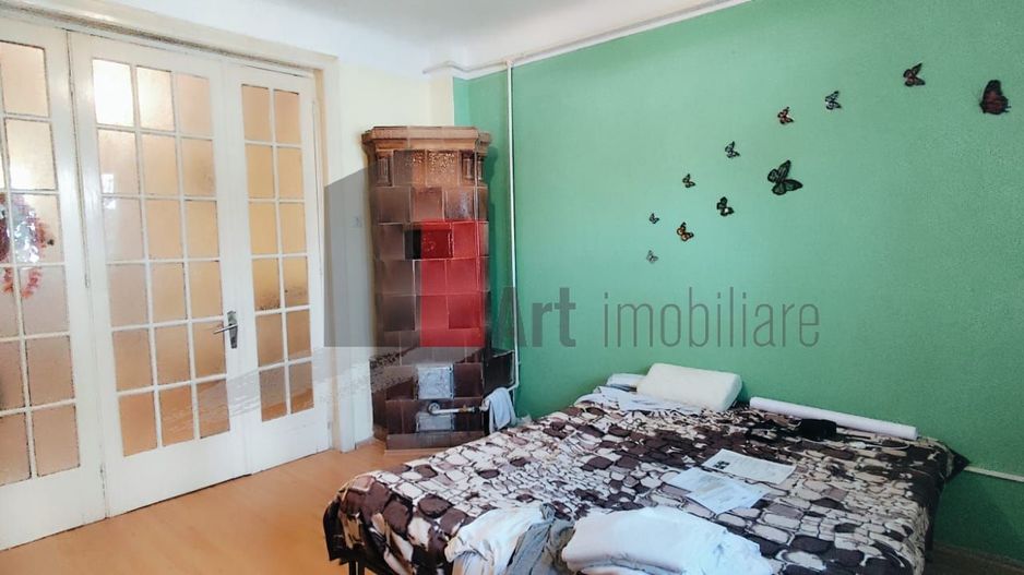 Casa de vanzare + teren in zona Jiului (Bucurestii Noi) - Poză 13