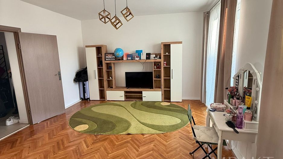 3 camere de inchiriat in zona Platinia - Poză 2