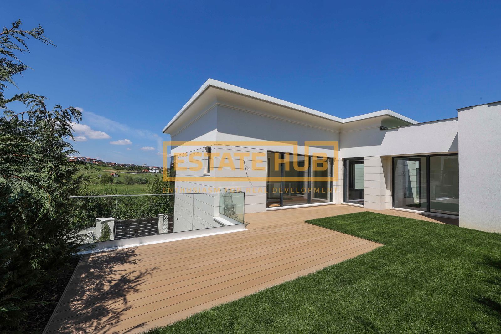 Vila in ansamblu exclusivist, acces la piscină și facilități premium - Poză 12