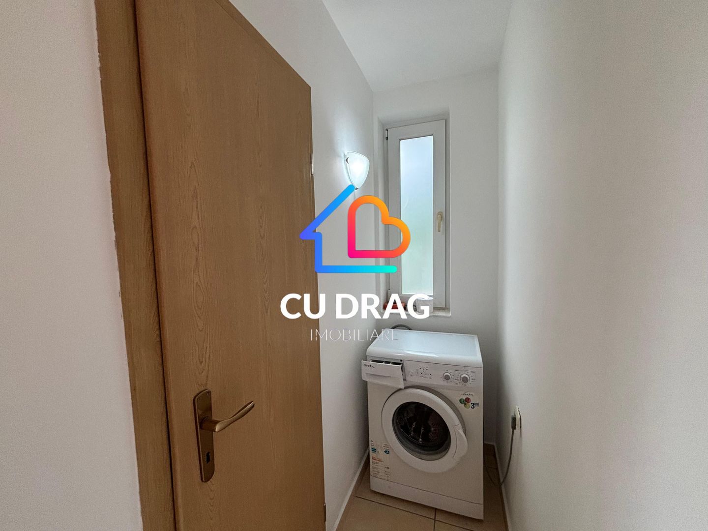 Casa moderna cu 3 dormitoare garaj si terasa Cartier Eden Sura Mica - Poză 5