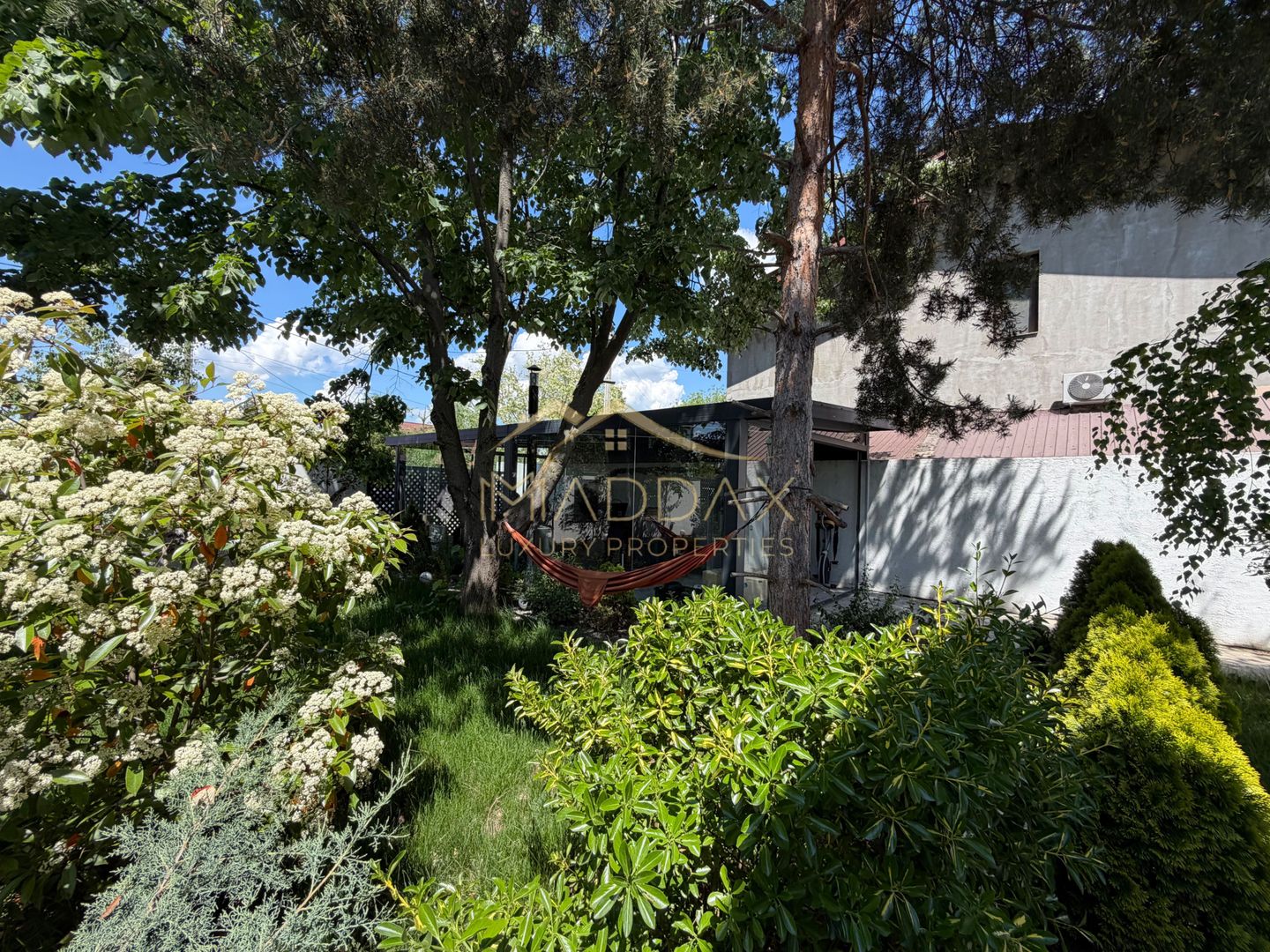Vila cu 5 camere // * 565 mp gradina* // Tunari - Poză 35