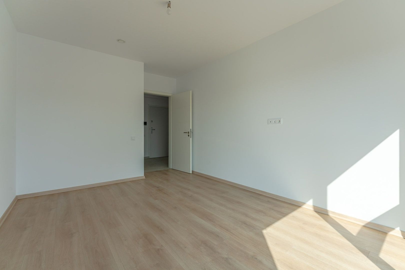 Apartament 2 camere 54 mp, bloc 2024, încălzire pardoseală, cartier Astra - Poză 7