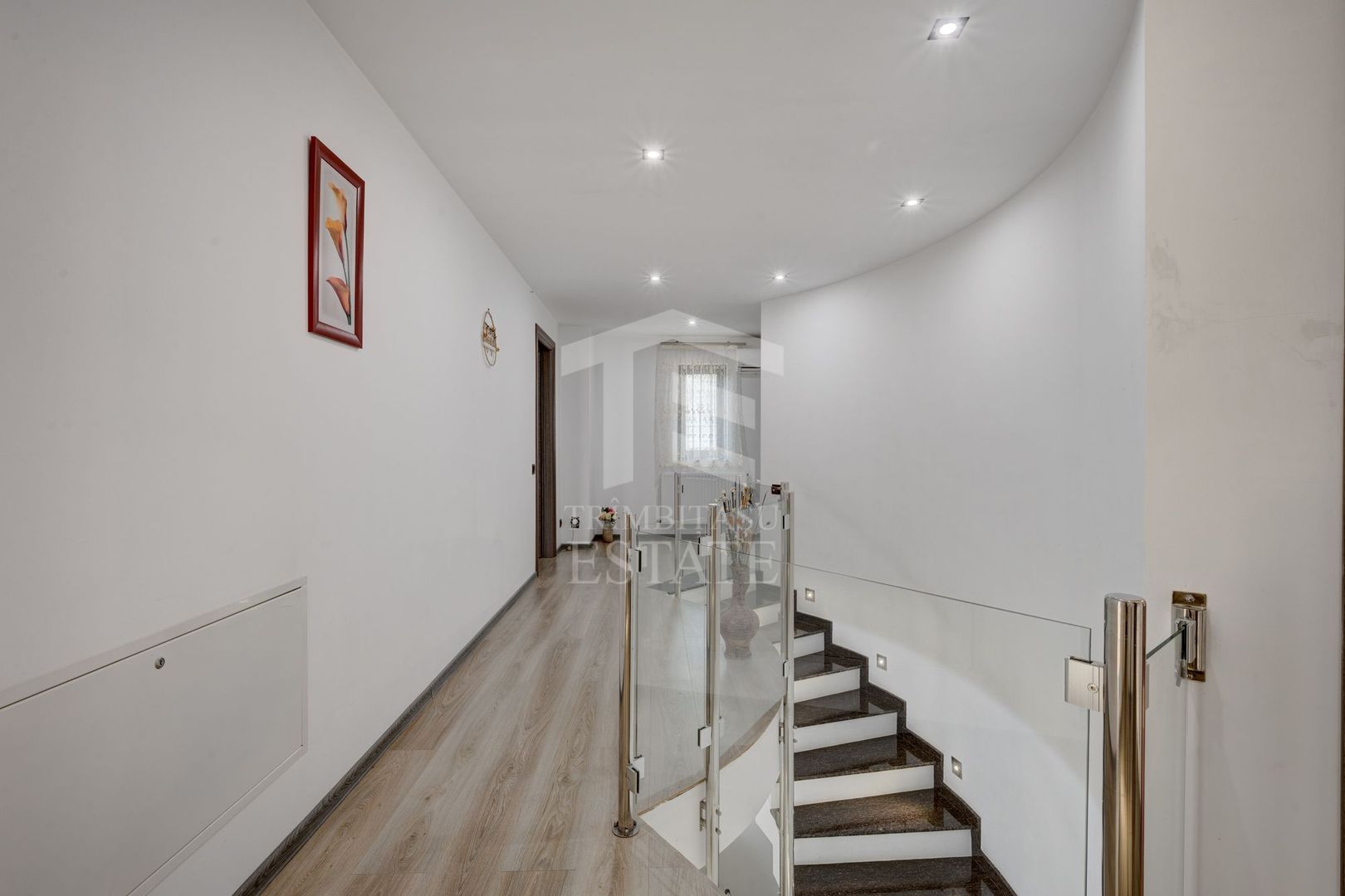 Vilă 342 mp cu piscină și 800 mp teren / 4 dormitoare / Pleașa - Poză 31