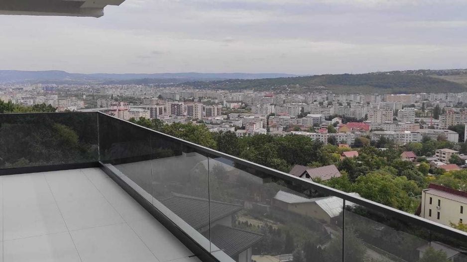 brasadas.com vinde ap NOU cu 3 camere - Copou. - Poză 2