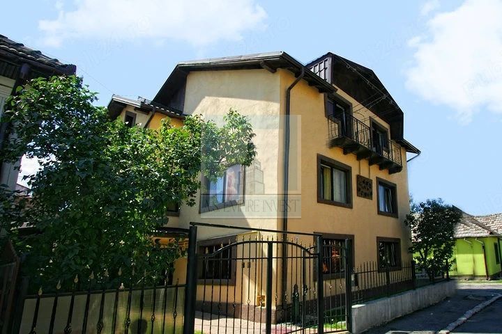 Vilă P+E+M Complet Mobilată, Zona - Spitalul Județean - Poză 1