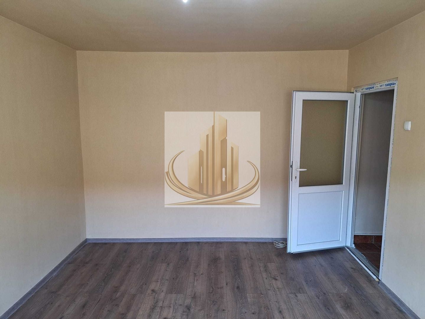 Apartament 2 camere recent renovat – Zona Calea Șagului - Poză 2