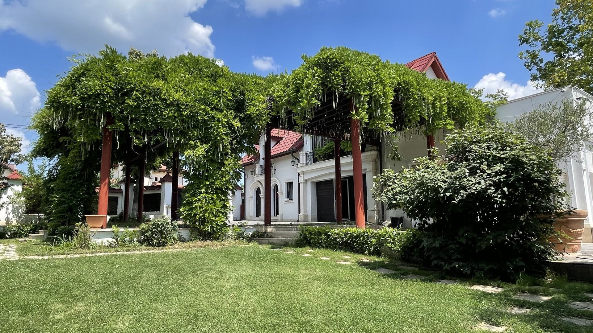 Domeniu vila Balotesti 4000 mp teren 60 m deschidere lac - Poză 11