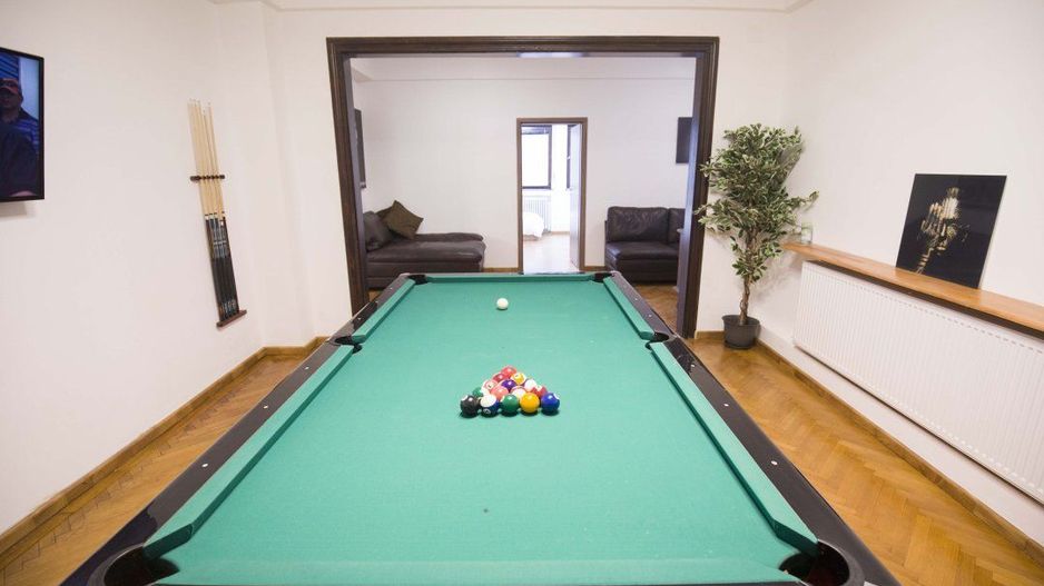 De vanzare Apartament cu 4 camere si dependite-  Ultra central- strada sepcari 9 - Poză 4