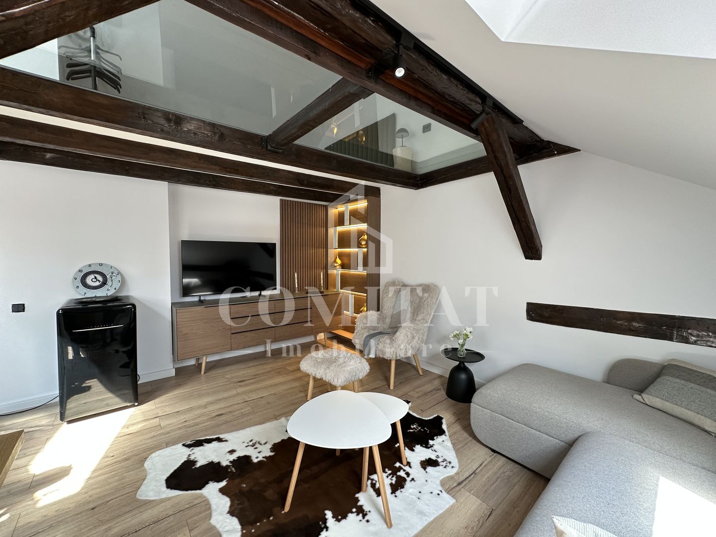 Apartament Tip Loft | 42mp | Zona Strazii Decebal - Poză 2