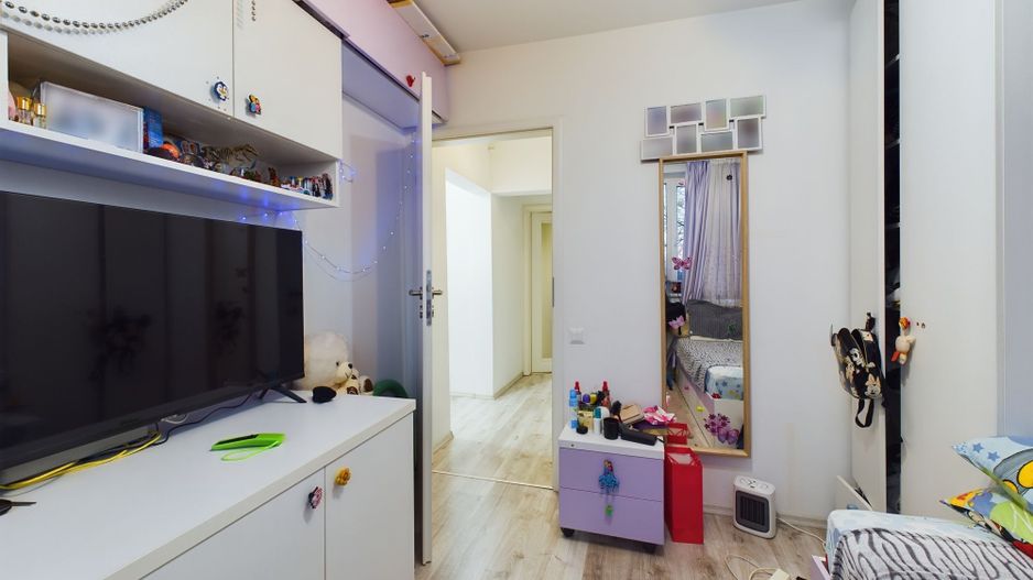 Apartament 3 camere luminos și renovat în zona Apusului - Poză 12