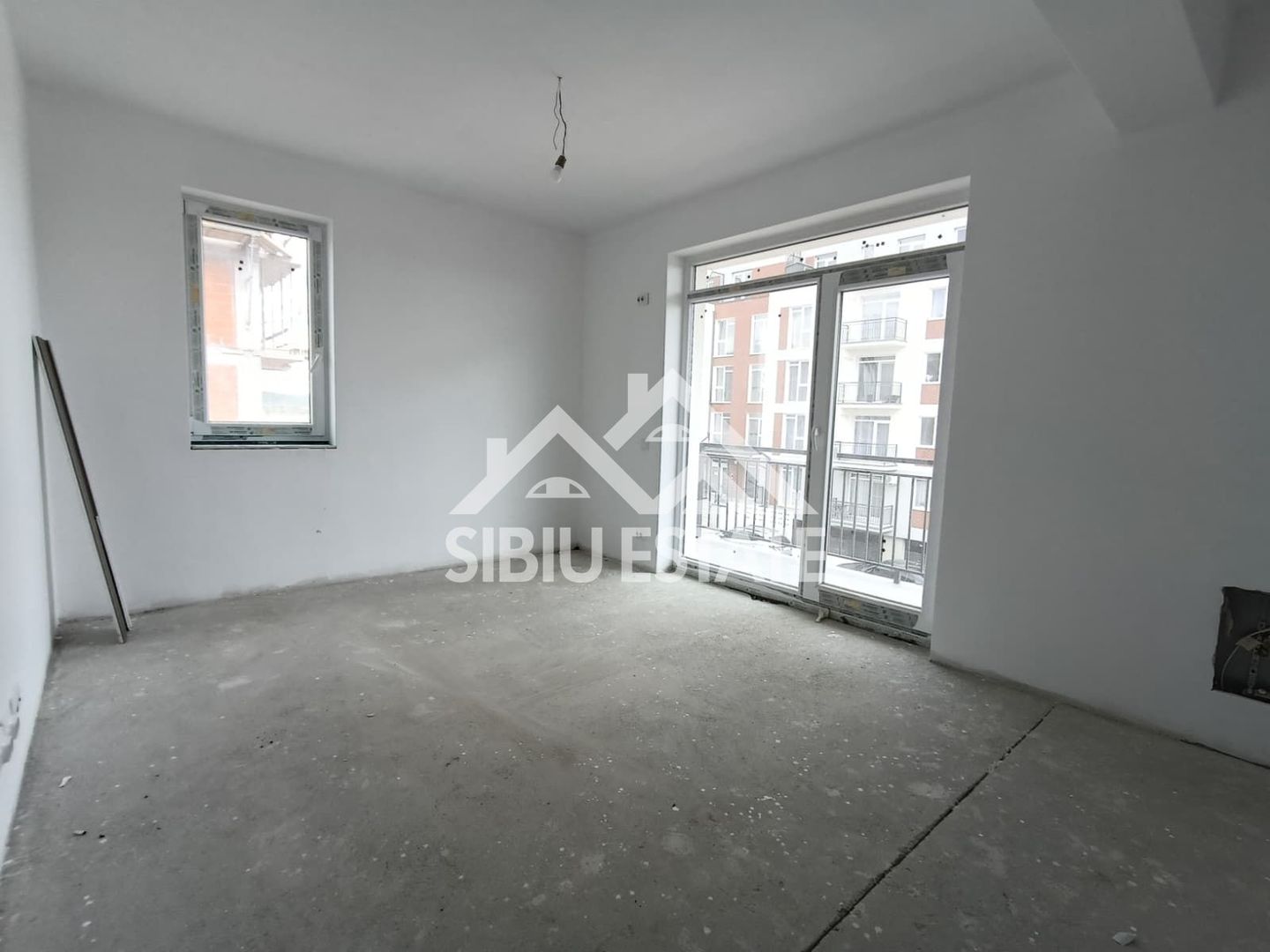 Apartament 3 camere –  Finisat la Cheie , Parcare Inclusă - Poză 3