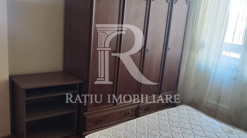 Apartament cu 3 camere de închiriat | Centrul Civic | Oradea - Poză 2