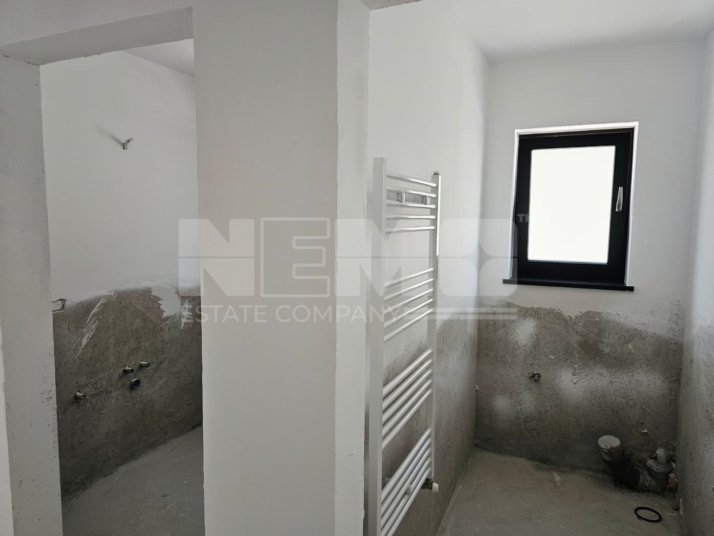 Apartament cu 3 Camere  78 mpI Suceava/Complex La Stejari I 106.000E - Poză 17