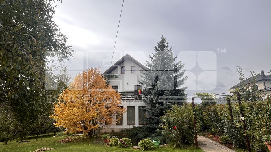 Casă/Vila + Teren 13 Ari de Vânzare |Lisaura/Suceava I 260.000Euro - Poză 1