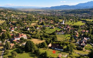 Teren 7.444 mp + casă tradițională în Predeluț–Bran - Poză 4