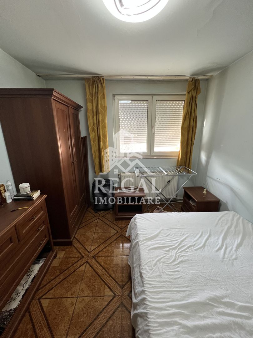 Apartament de vânzare – zona Micro 6 - Poză 4