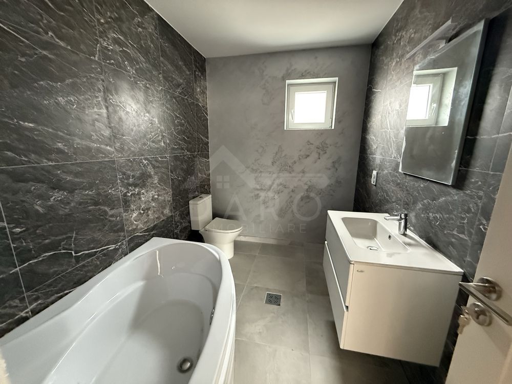 🏡 Case tip triplex de vânzare | 110 mp | Garaj | 126.000 € - Poză 15
