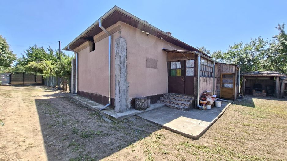 Casa Teiu Deal 84 mp toate conditile mutare imediata - Poză 11
