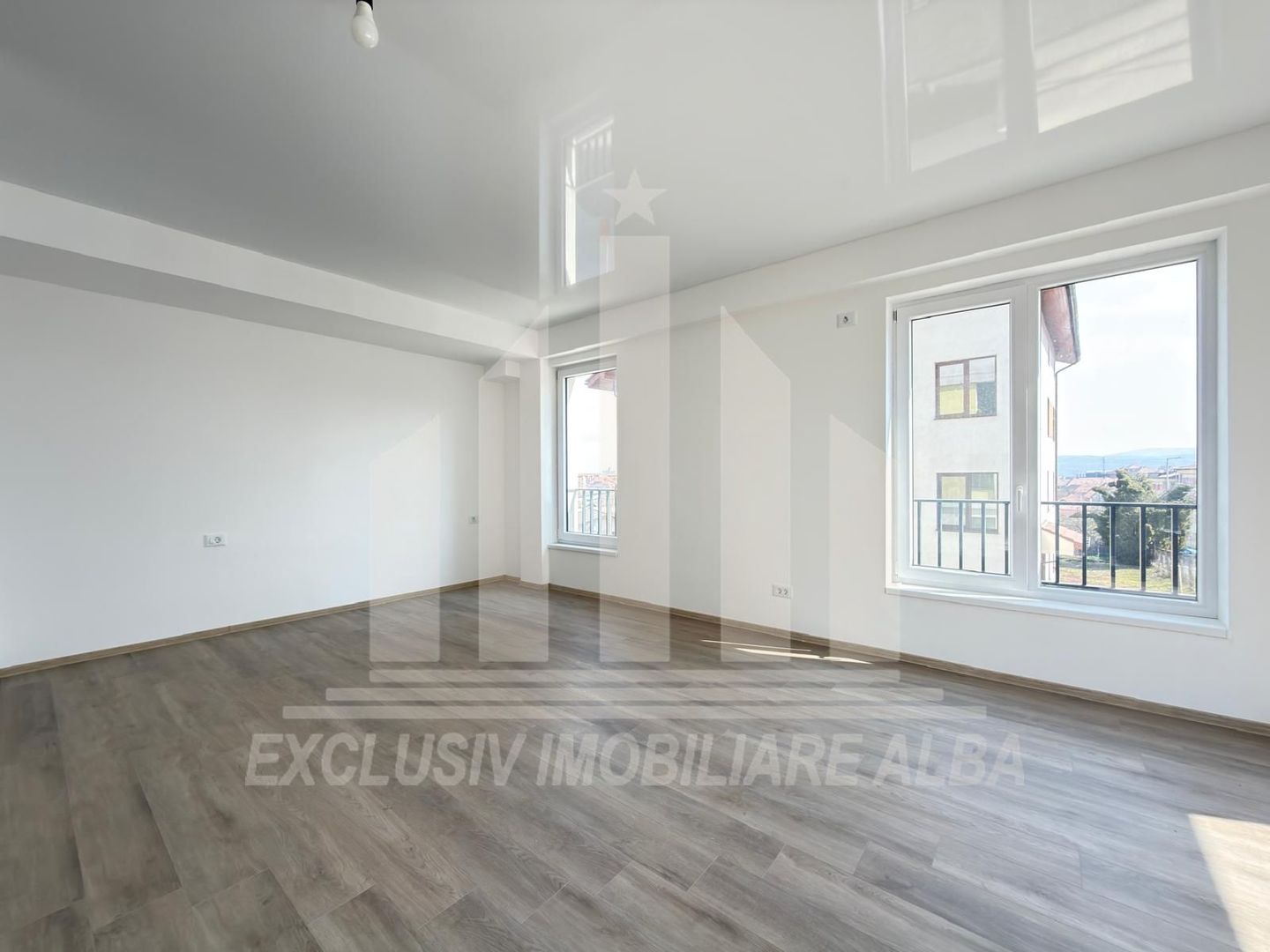 Garsoniera de vanzare | 34 mp | Etaj 1 | Bloc Nou 2025 | Tolstoi - Poză 2