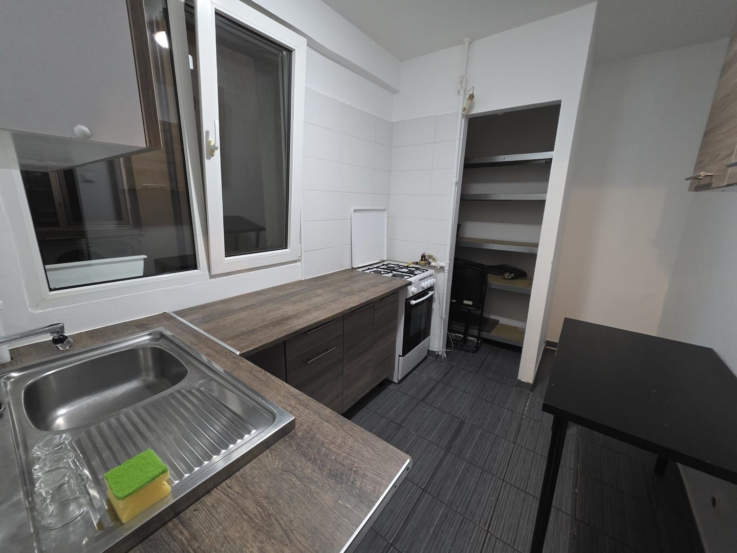 Apartament 2 camere decomandat Eroii Revolutiei - Metrou - Poză 10