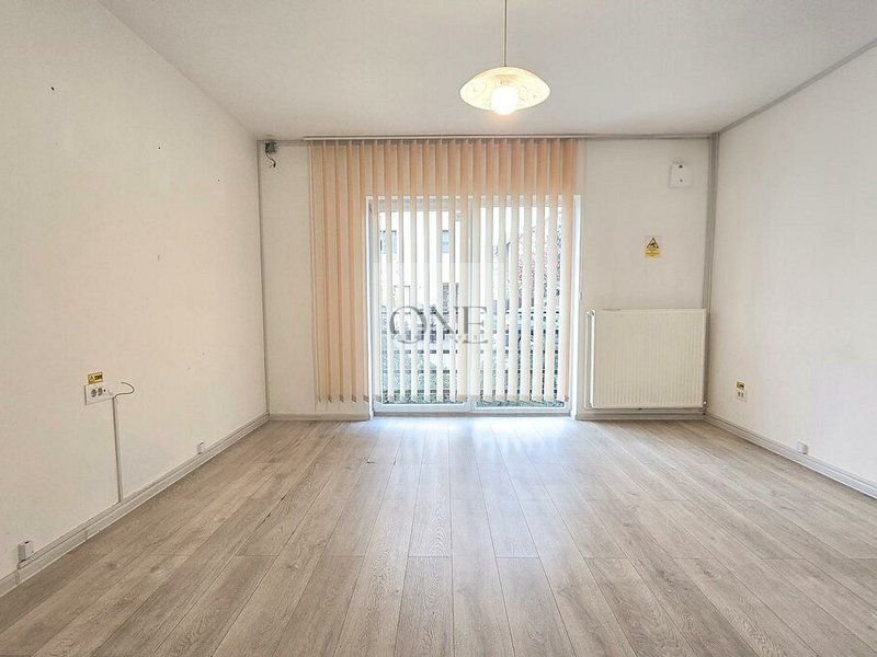 Spatiu De Birou Zona De Case Tractorul - Poză 1