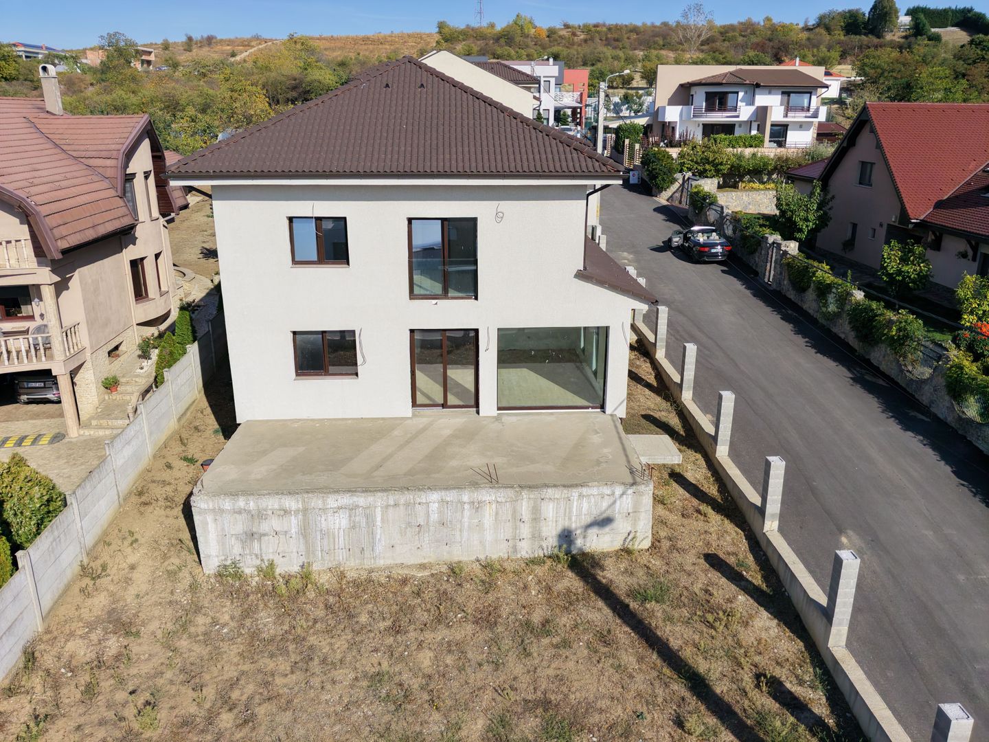 Vila lux Dealuri Oradea 3 dormitoare 3 bai - Poză 2