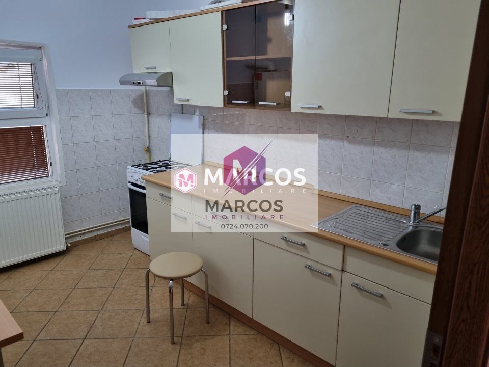 Apartament 3 camere et.10, Central, ID 954 - Poză 2
