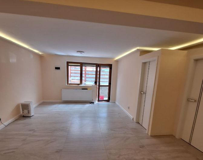 2 camere | Busteni | partia Kalinder | Prahova | parcare - Poză 3